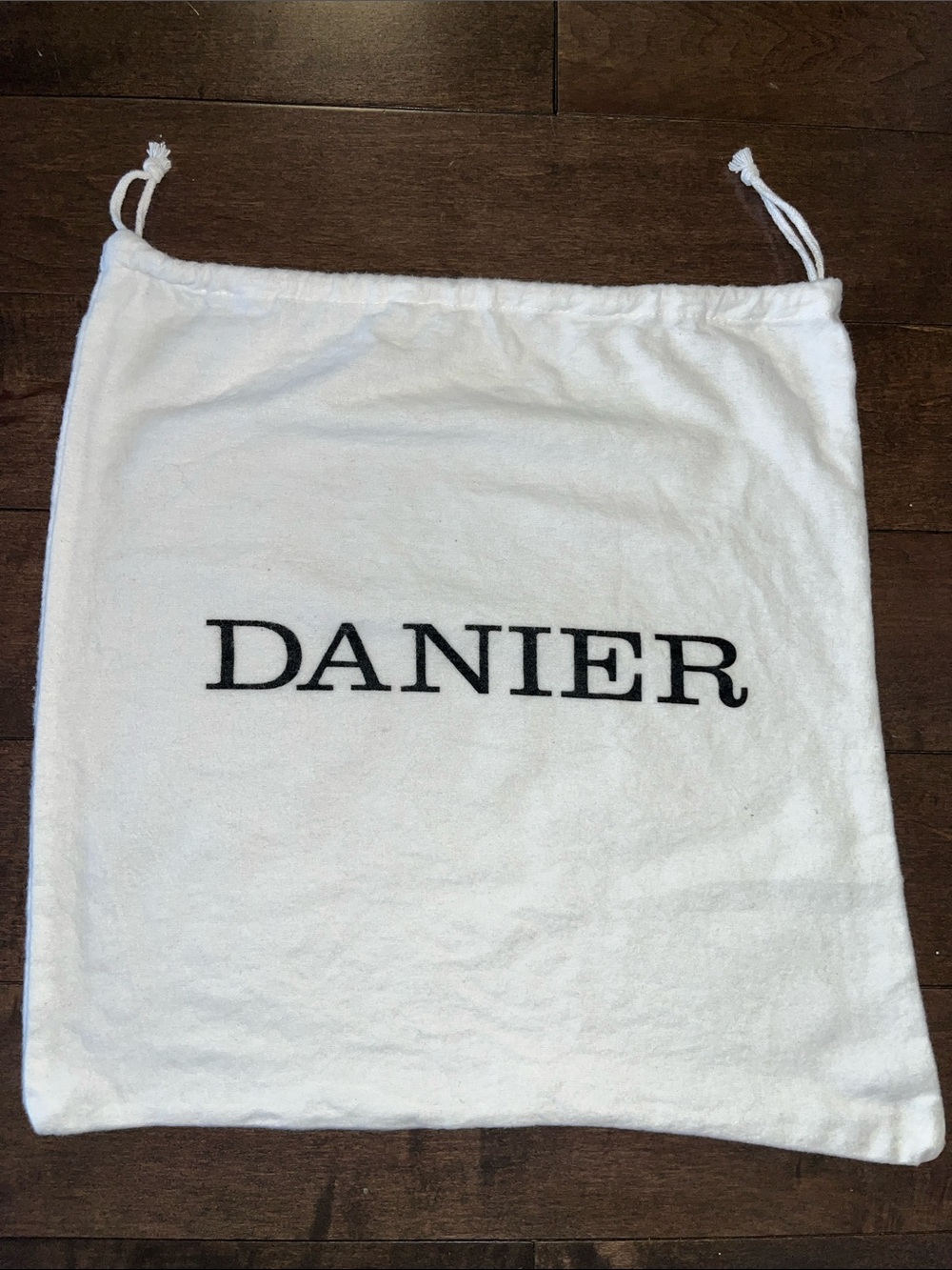 Danier White Drawstring Dust Pouch with Black Logo